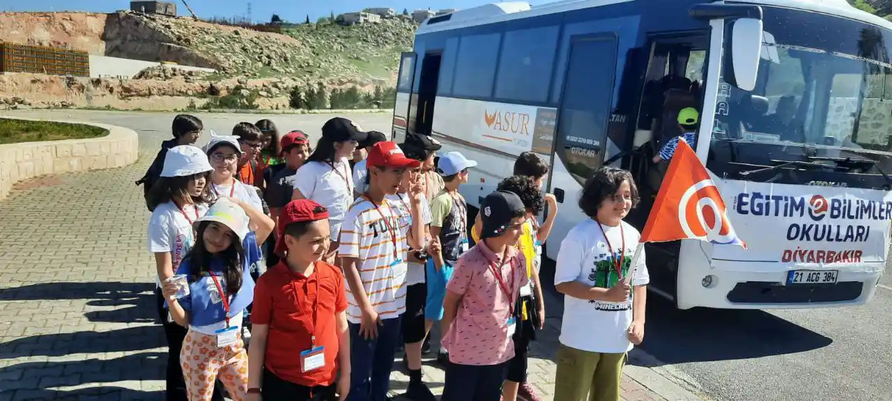 4-A Sınıfımız ile Mardin Midyat Kafro Köyüne Kültürel Bir Gezi Yaptık